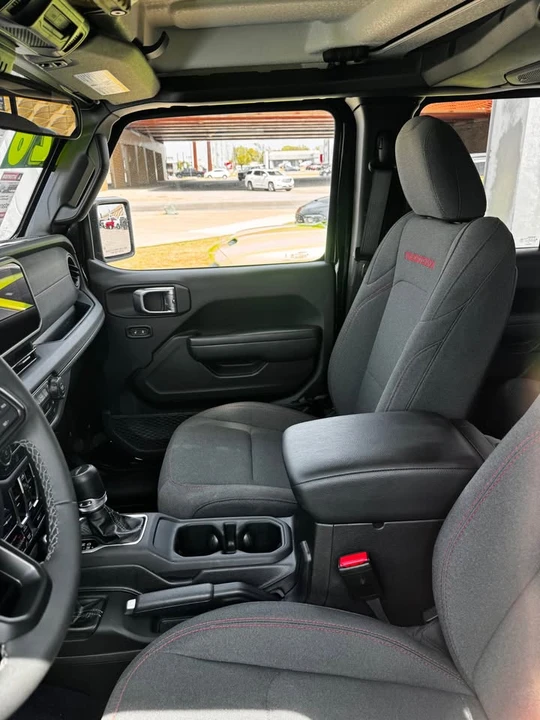 2026 Jeep JT Gladiator - Image 3 of 5