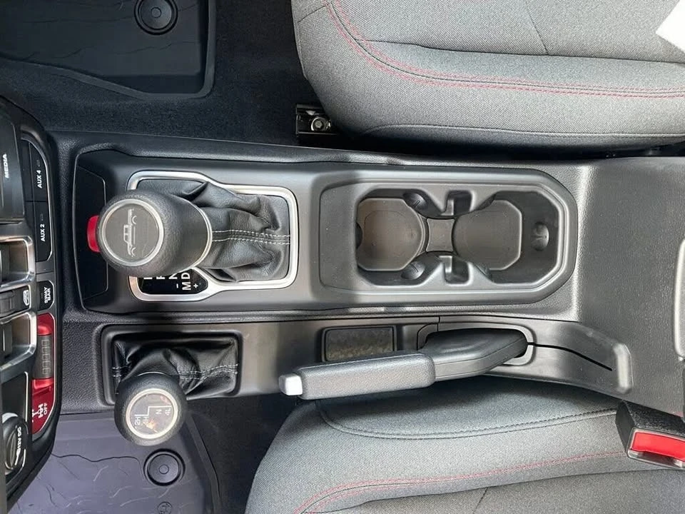 2026 Jeep JT Gladiator - Image 17 of 20