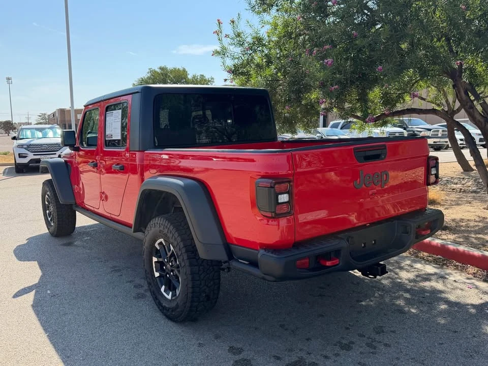 2026 Jeep JT Gladiator - Image 4 of 7