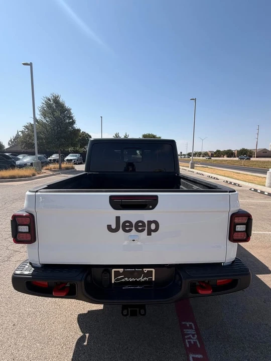 2026 Jeep JT Gladiator - Image 5 of 9