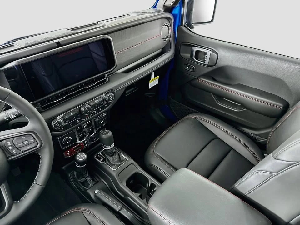 2026 Jeep JT Gladiator - Image 19 of 20