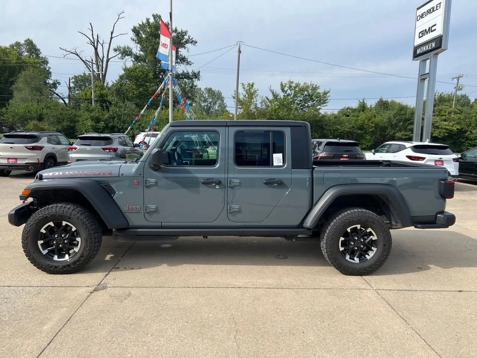 2026 Jeep JT Gladiator - Image 5 of 20