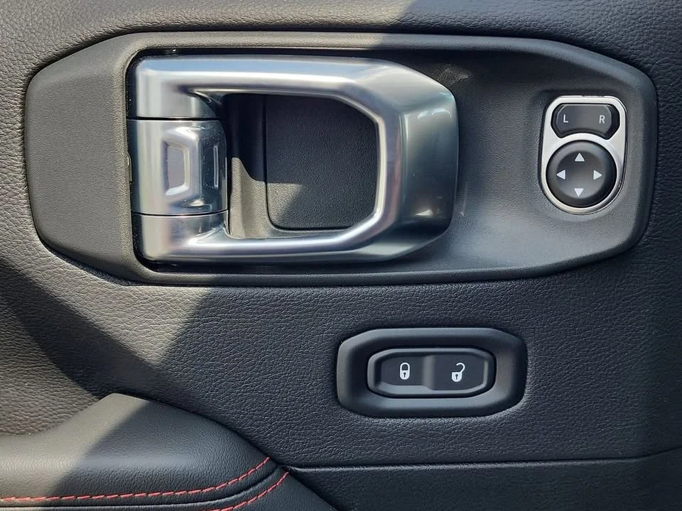 2026 Jeep JT Gladiator - Image 12 of 20