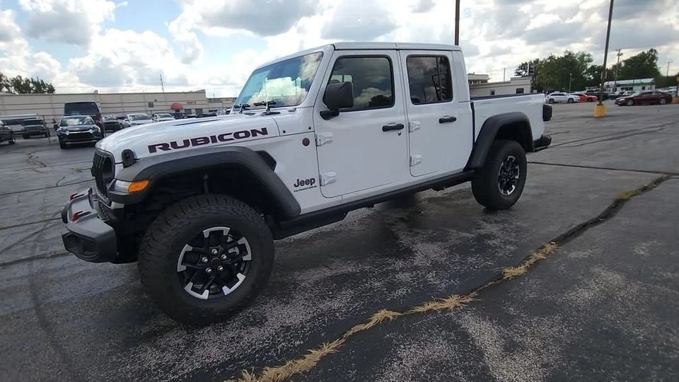 2026 Jeep JT Gladiator - Image 3 of 20