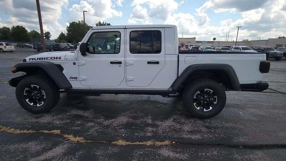 2026 Jeep JT Gladiator - Image 4 of 20