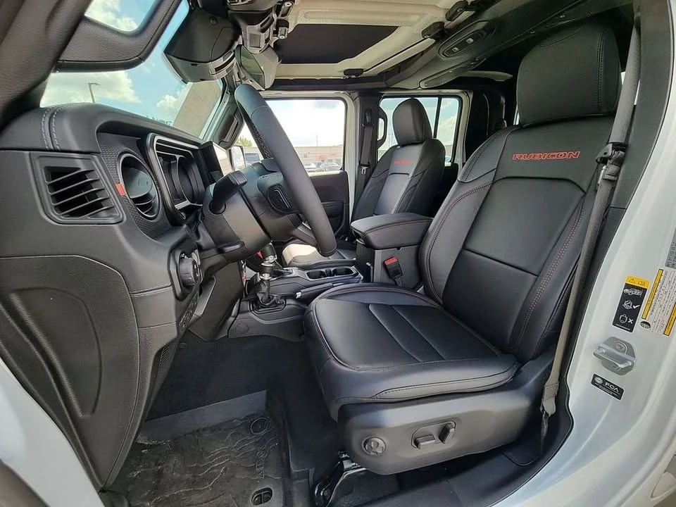 2026 Jeep JT Gladiator - Image 10 of 20