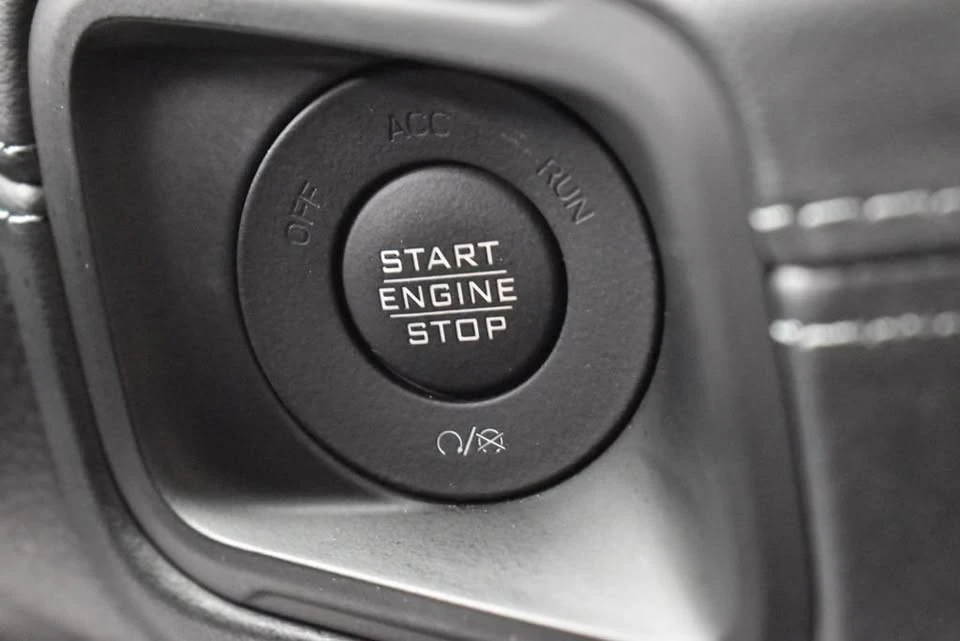 2026 Jeep JT Gladiator - Image 18 of 20