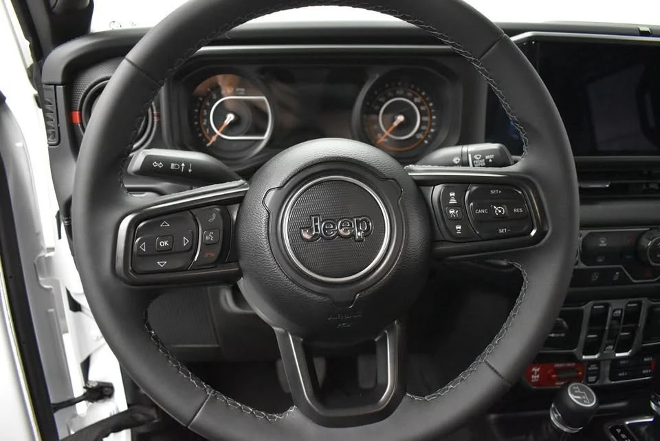 2026 Jeep JT Gladiator - Image 17 of 20
