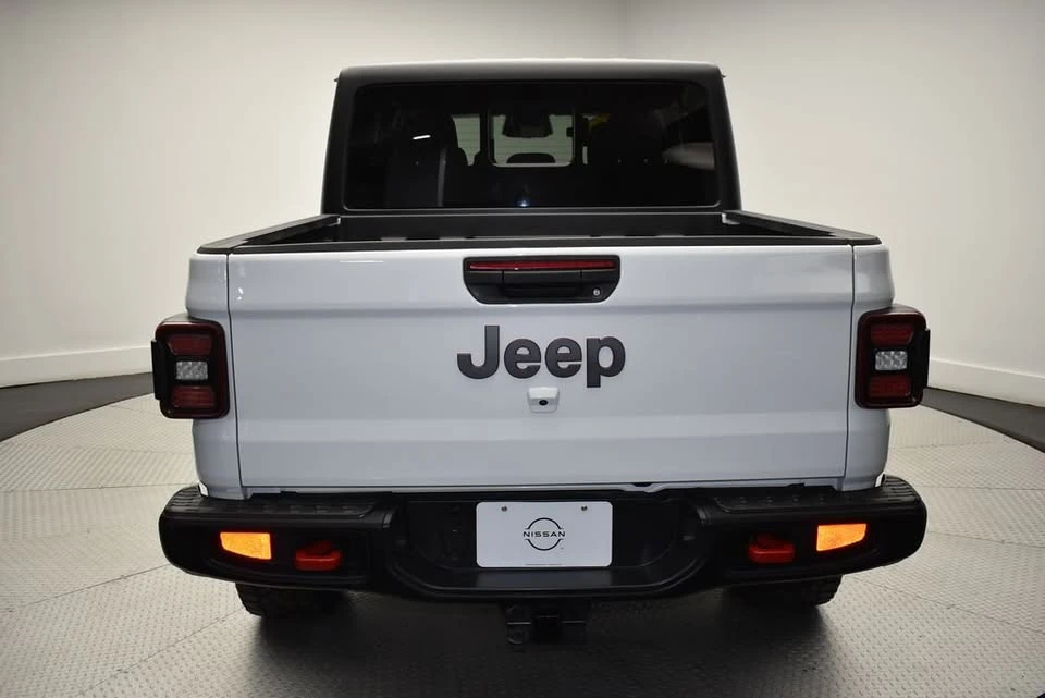 2026 Jeep JT Gladiator - Image 6 of 20
