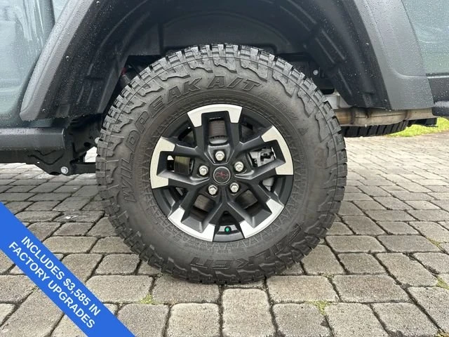 2026 Jeep JT Gladiator - Image 11 of 20