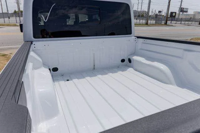 2026 Jeep JT Gladiator - Image 6 of 11