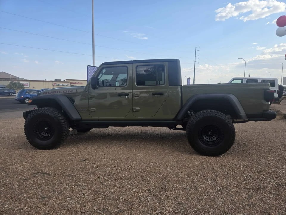 2026 Jeep JT Gladiator - Image 2 of 5