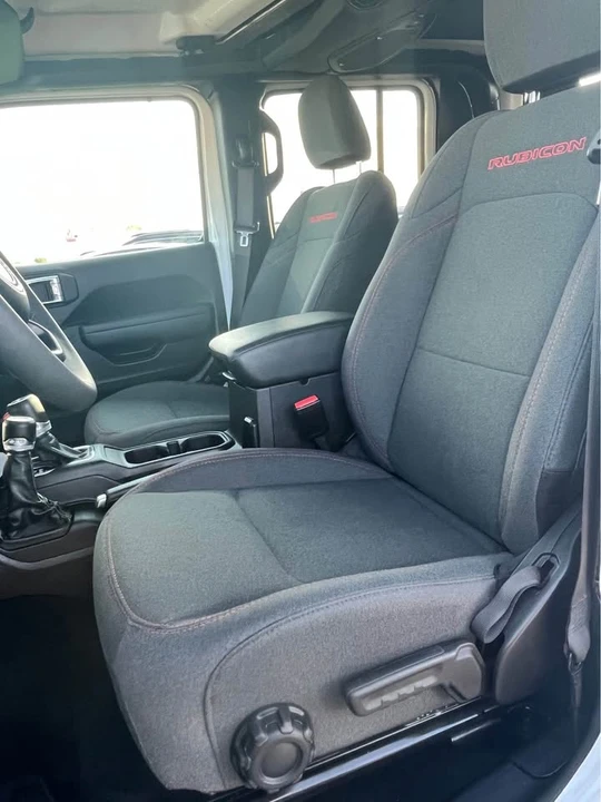 2026 Jeep JT Gladiator - Image 11 of 12
