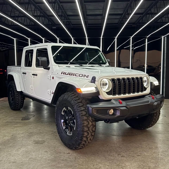 2026 Jeep JT Gladiator - Image 4 of 12
