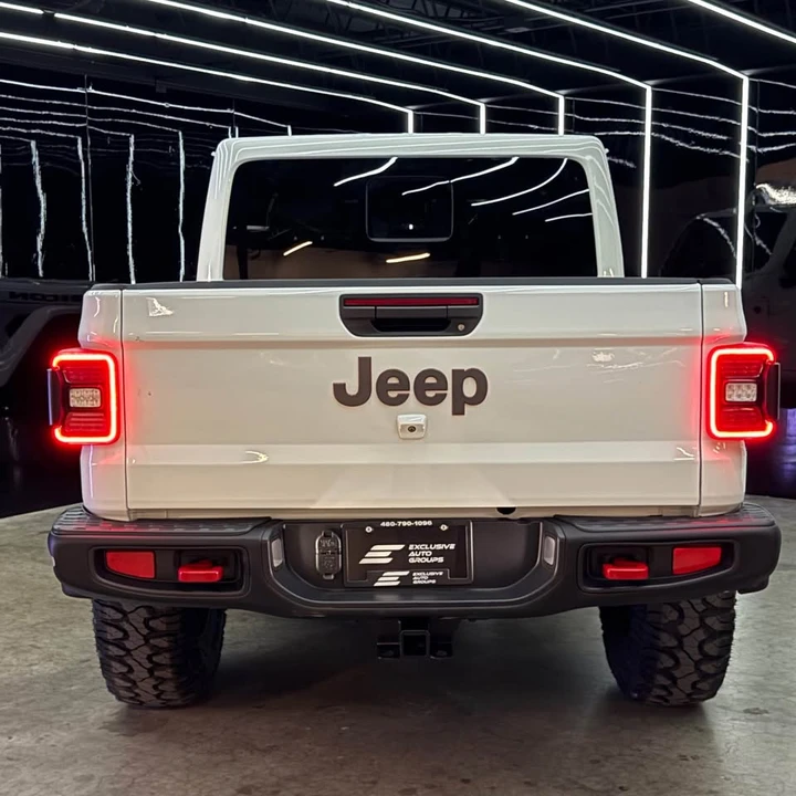 2026 Jeep JT Gladiator - Image 7 of 12