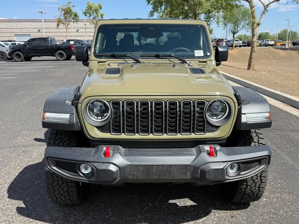2026 Jeep JT Gladiator - Image 2 of 18