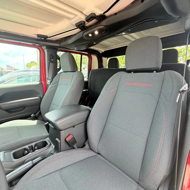 2026 Jeep JT Gladiator - Image 5 of 8
