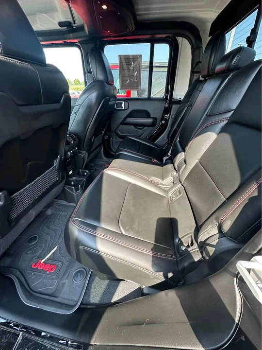 2026 Jeep JT Gladiator - Image 6 of 8