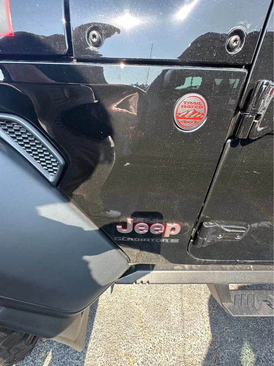 2026 Jeep JT Gladiator - Image 3 of 8