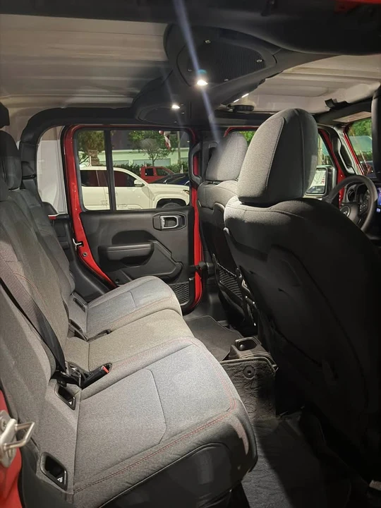 2026 Jeep JT Gladiator - Image 6 of 9