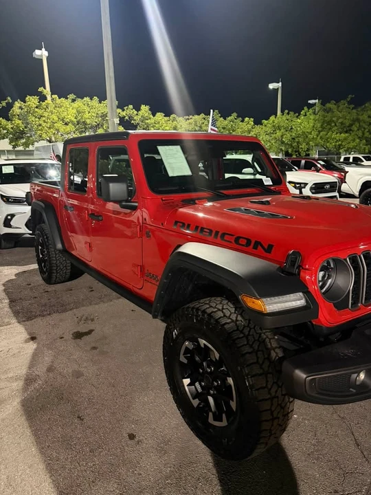 2026 Jeep JT Gladiator - Image 3 of 9