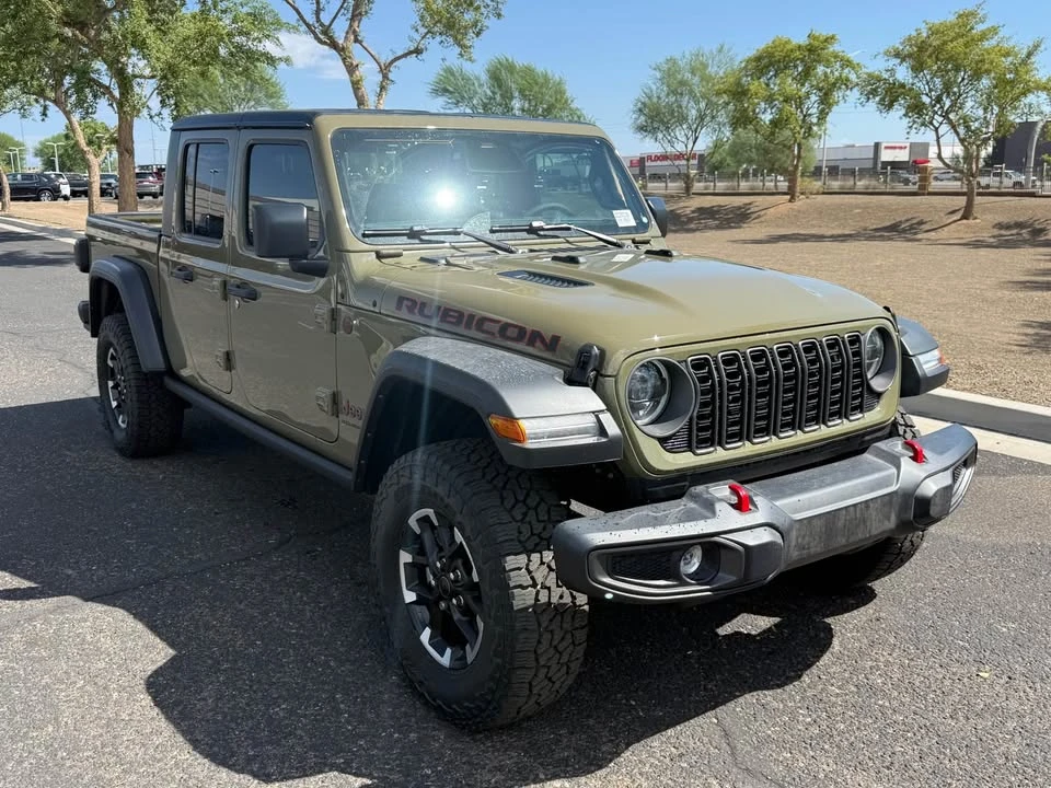 2026 Jeep JT Gladiator - Image 3 of 18