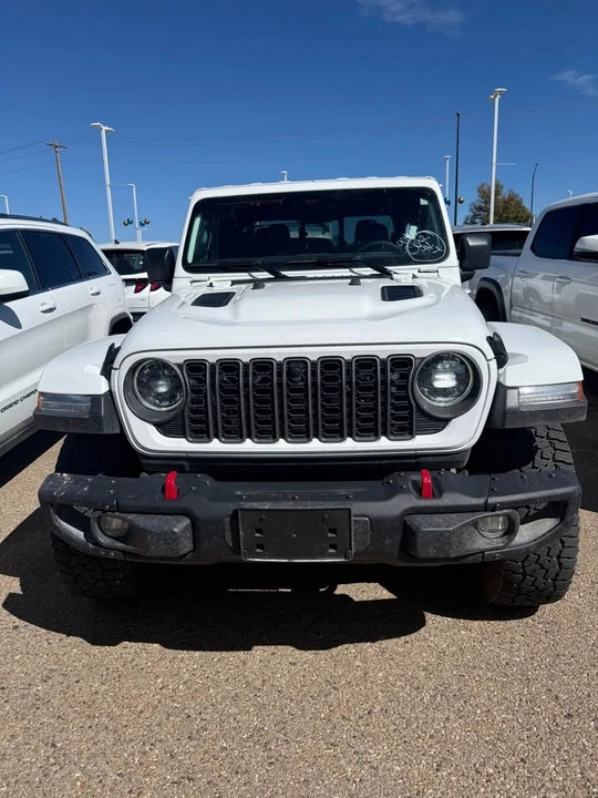 2026 Jeep JT Gladiator - Image 2 of 11