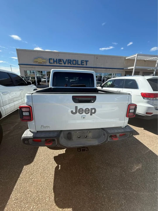 2026 Jeep JT Gladiator - Image 4 of 11