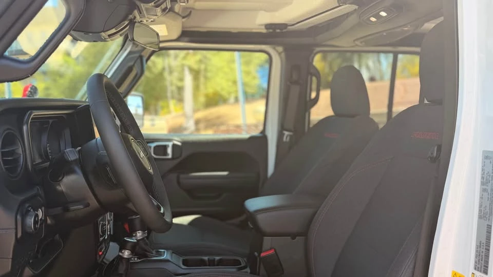 2026 Jeep JT Gladiator - Image 9 of 9