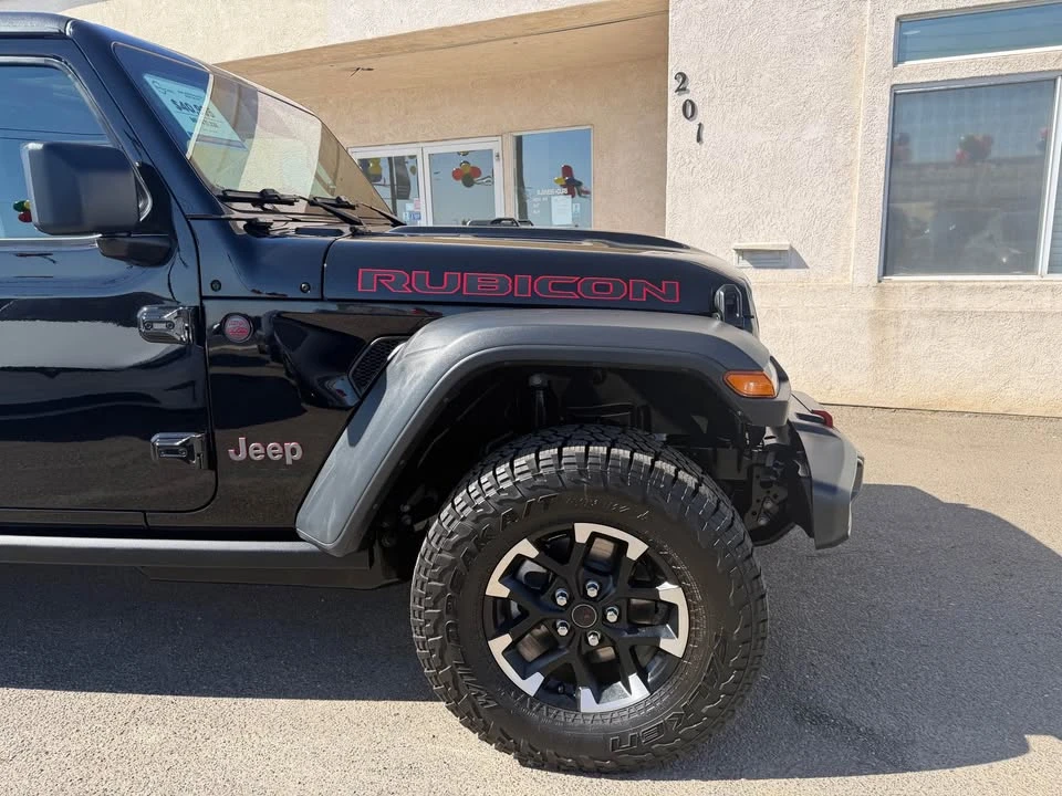 2026 Jeep JT Gladiator - Image 3 of 18