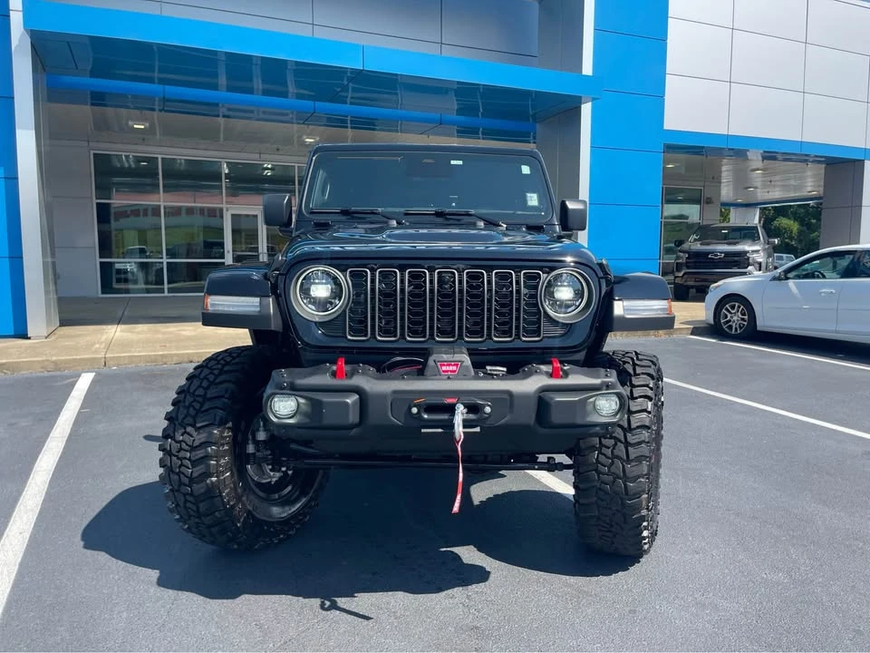 2026 Jeep JT Gladiator - Image 2 of 12