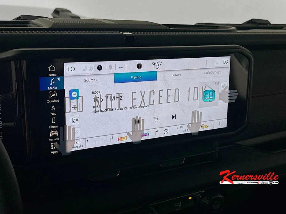 2026 Jeep JT Gladiator - Image 13 of 21