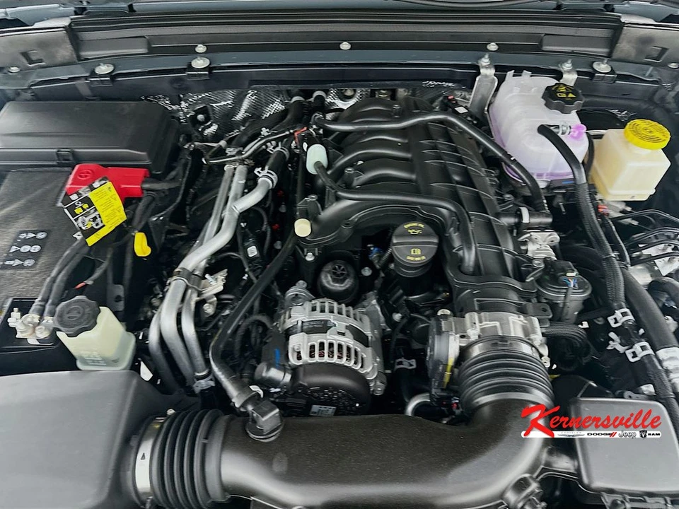 2026 Jeep JT Gladiator - Image 18 of 21