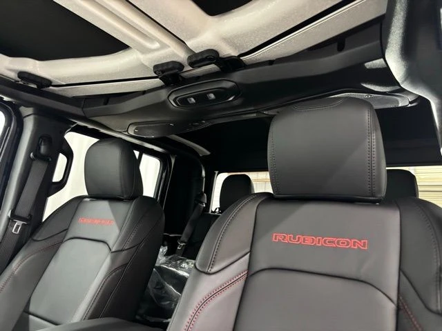 2026 Jeep JT Gladiator - Image 22 of 27