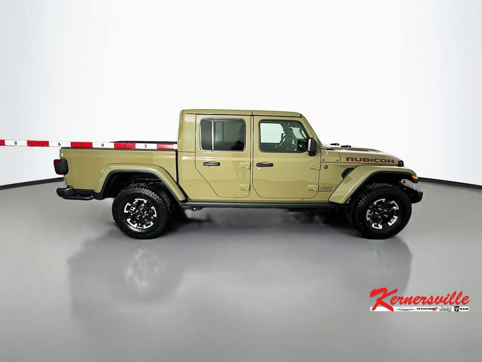 2026 Jeep JT Gladiator - Image 8 of 21