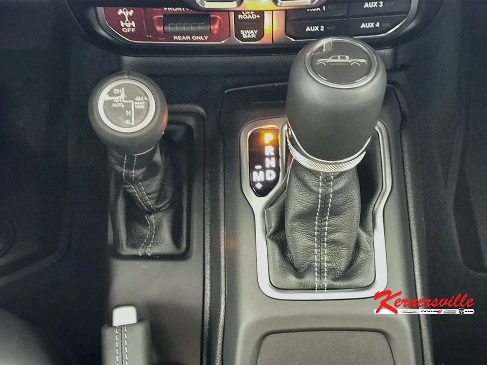 2026 Jeep JT Gladiator - Image 12 of 21