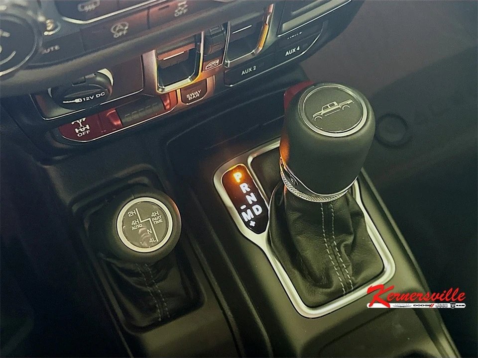 2026 Jeep JT Gladiator - Image 12 of 21