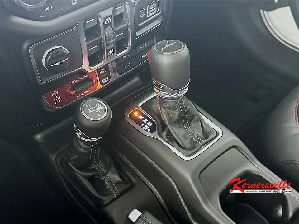 2026 Jeep JT Gladiator - Image 12 of 21