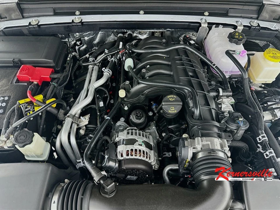 2026 Jeep JT Gladiator - Image 17 of 21
