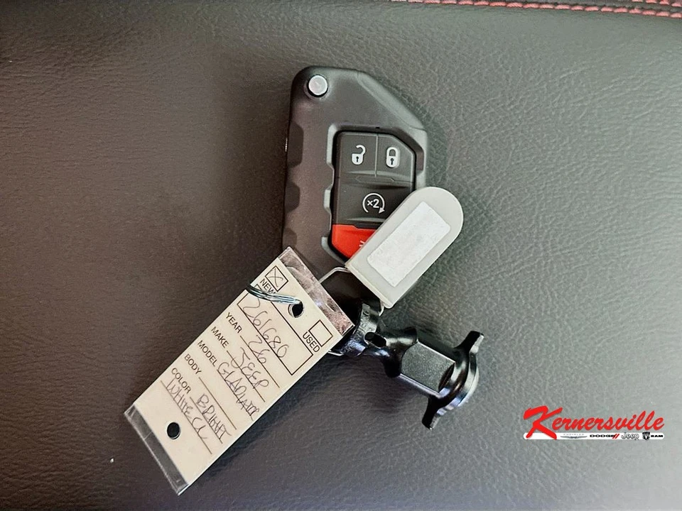 2026 Jeep JT Gladiator - Image 19 of 21