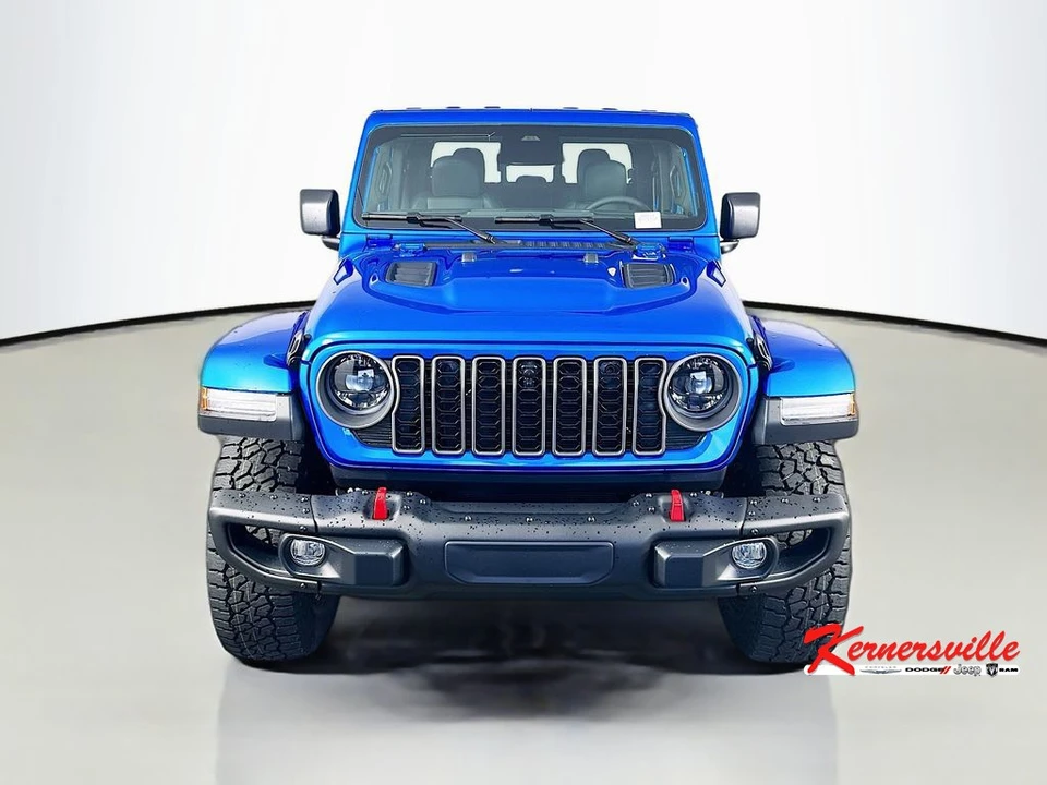 2026 Jeep JT Gladiator - Image 2 of 12