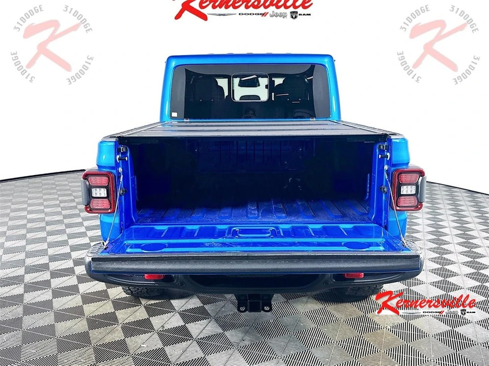 2026 Jeep JT Gladiator - Image 16 of 21