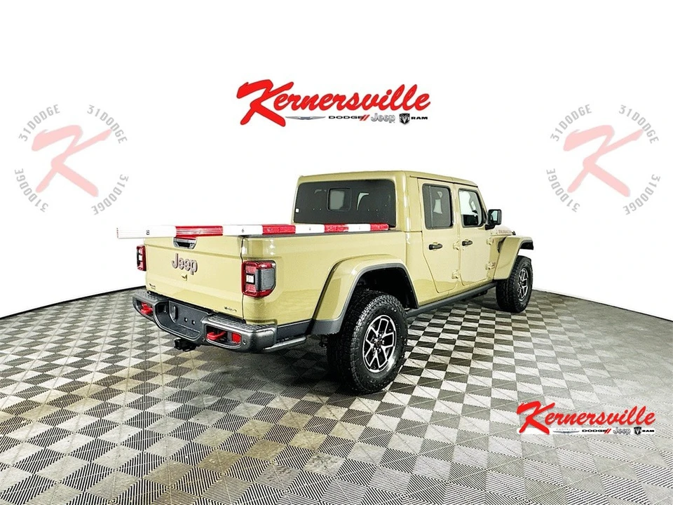 2026 Jeep JT Gladiator - Image 7 of 12