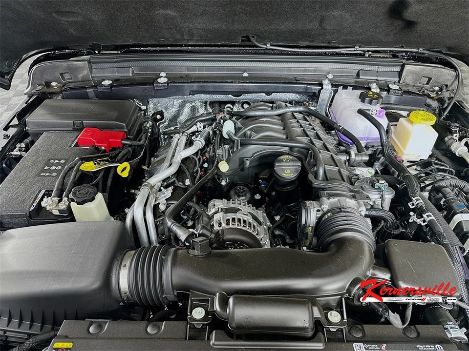 2026 Jeep JT Gladiator - Image 17 of 20