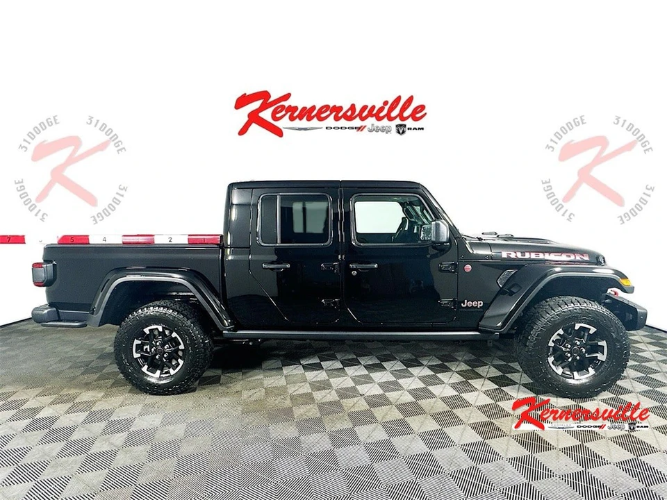 2026 Jeep JT Gladiator - Image 8 of 20