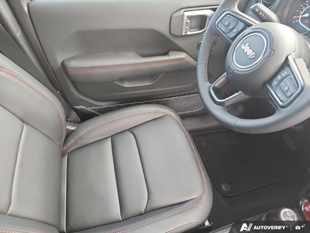 2026 Jeep JT Gladiator - Image 17 of 20
