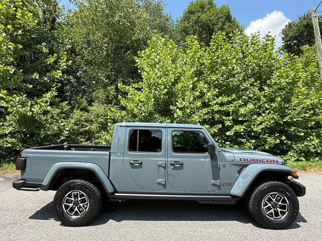 2026 Jeep JT Gladiator - Image 6 of 31