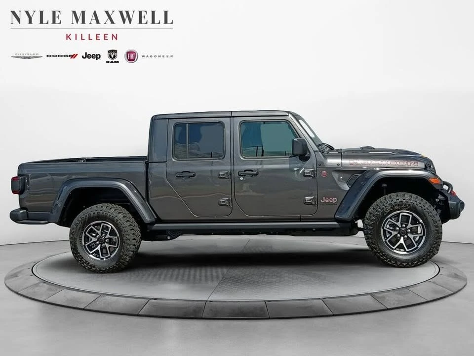 2026 Jeep JT Gladiator - Image 7 of 20