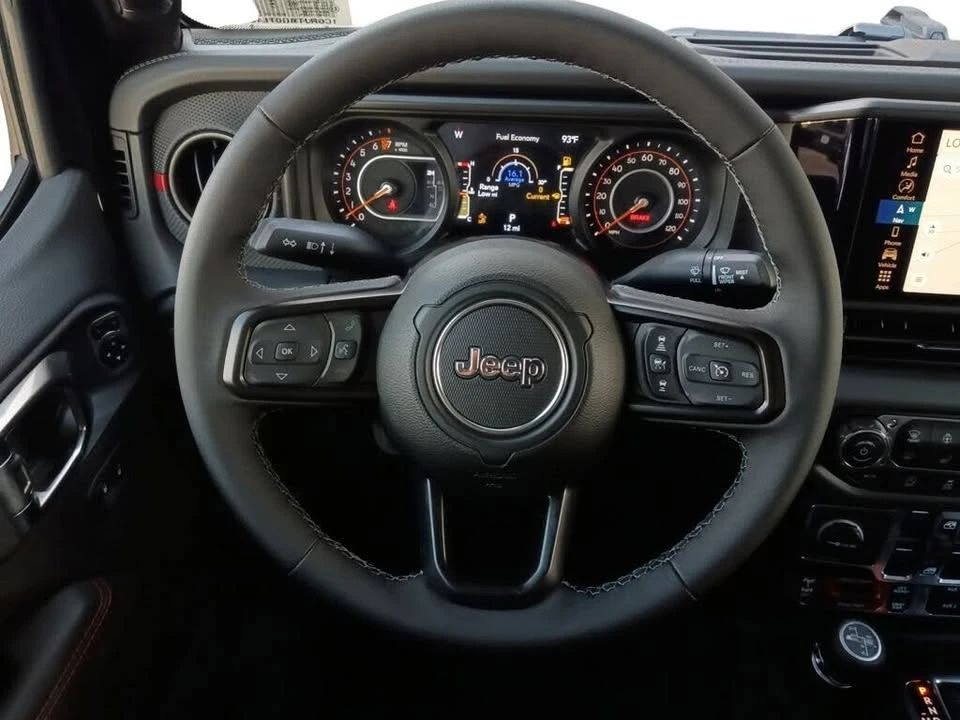 2026 Jeep JT Gladiator - Image 18 of 20