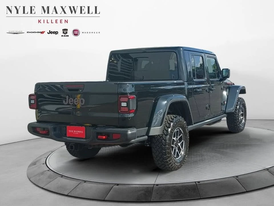 2026 Jeep JT Gladiator - Image 6 of 20